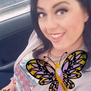 Meet your Posher, Crimson